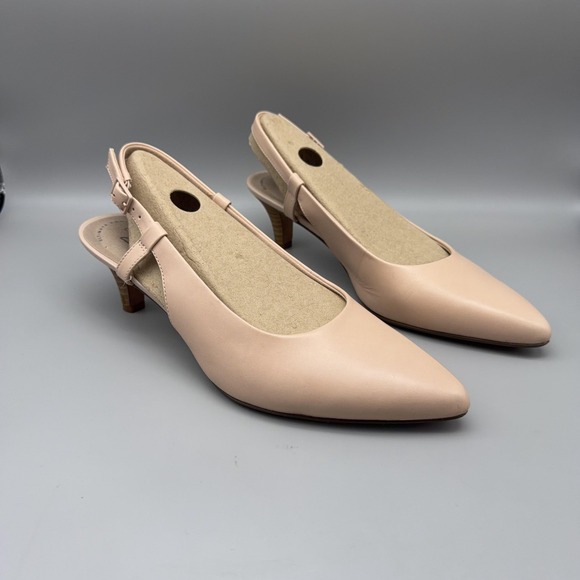 Clarks Collection Slingback Heels Womens Size 10 Wide Nude Pointed Toe Shoes - Picture 1 of 12